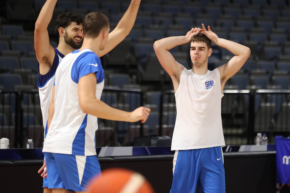 Trening reprezentacije Srbije protiv Slovenije (19).JPG