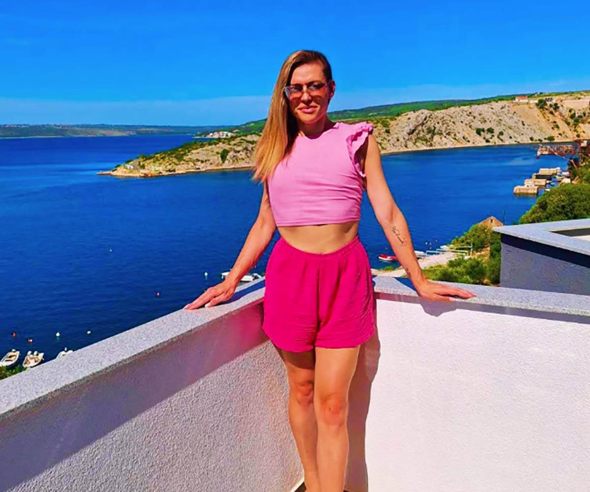 Alina Juhart (4).jpg