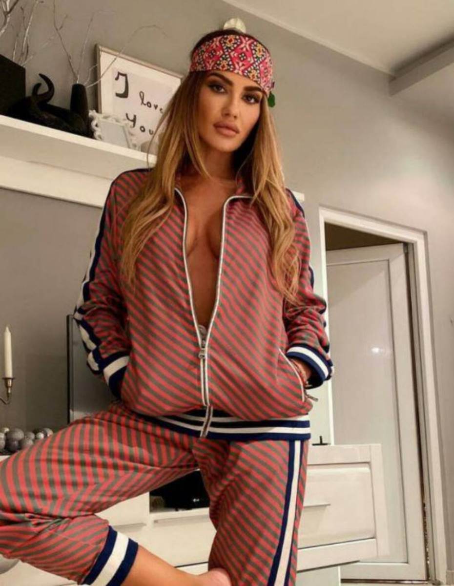 Džakuzi u dnevnoj sobi, Sindi pokazala raskošan dom iz snova