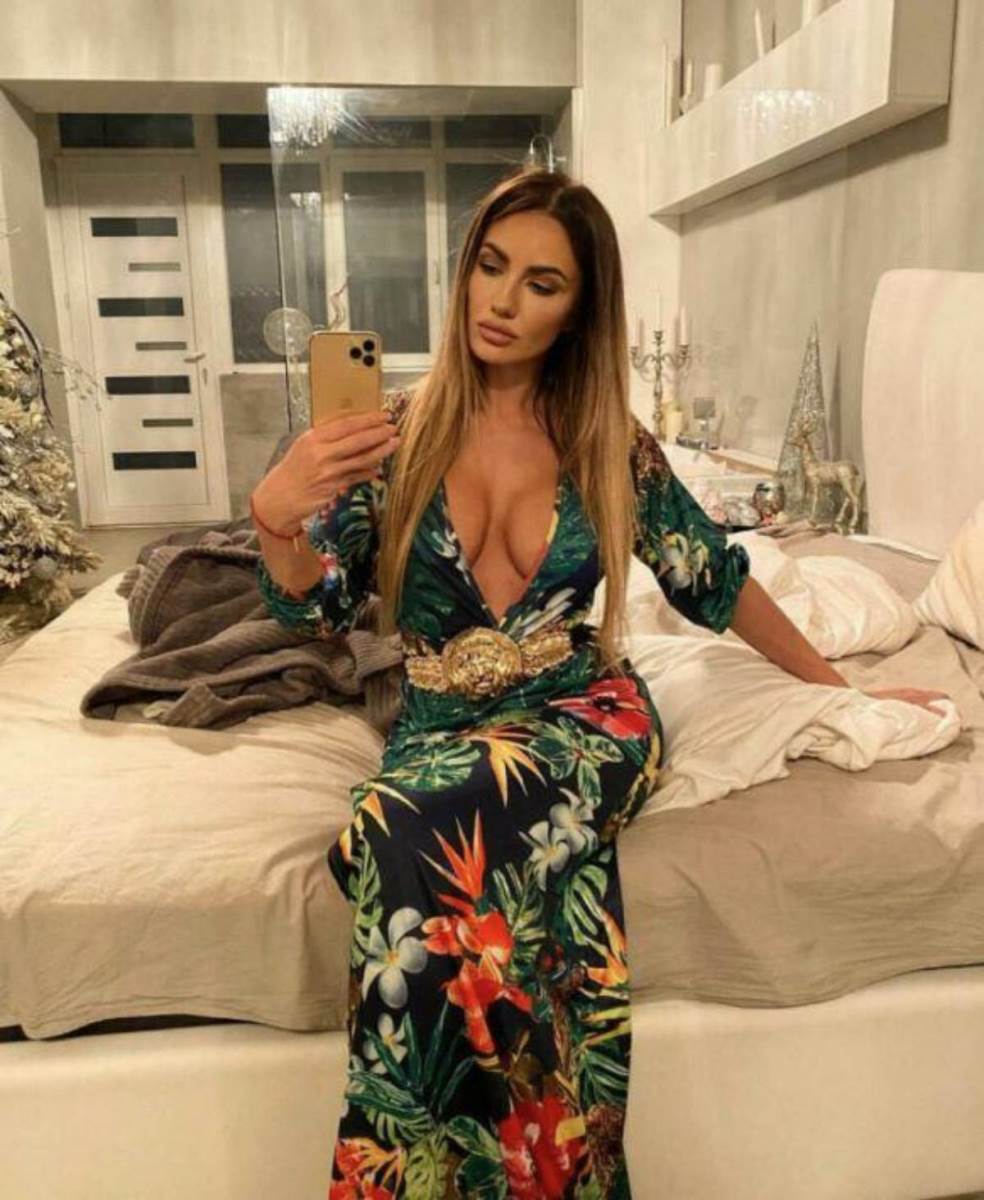 Džakuzi u dnevnoj sobi, Sindi pokazala raskošan dom iz snova