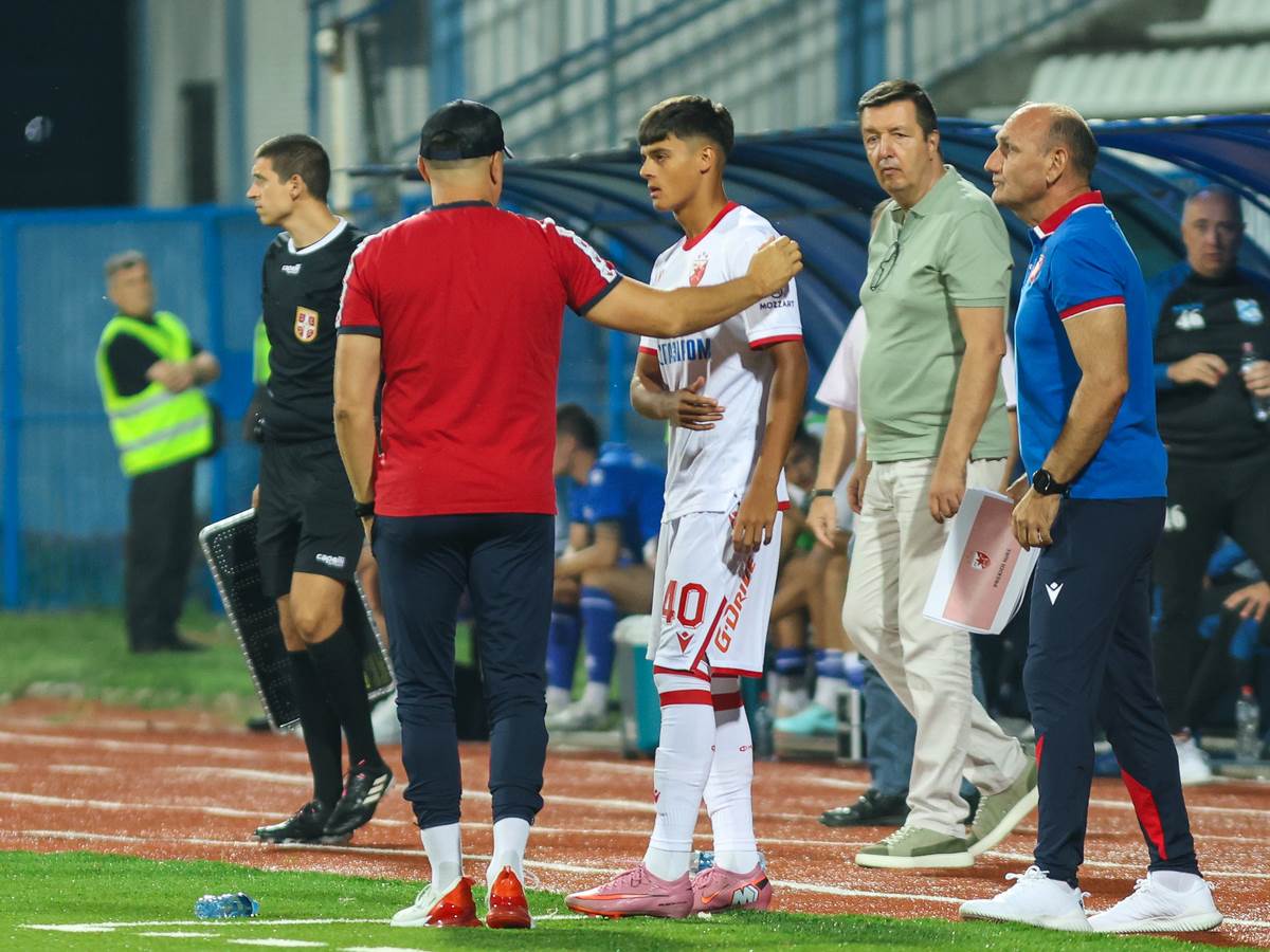 Luka Zarić mladi fudbaler