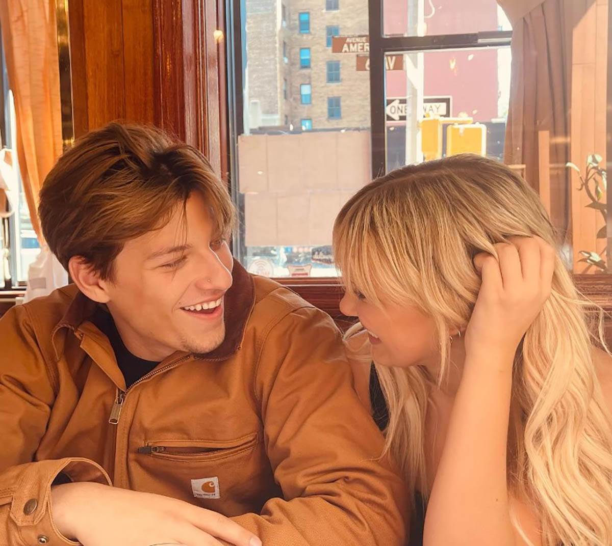 Mili Bobi Braun i Džejk Bondžovi (7).jpg