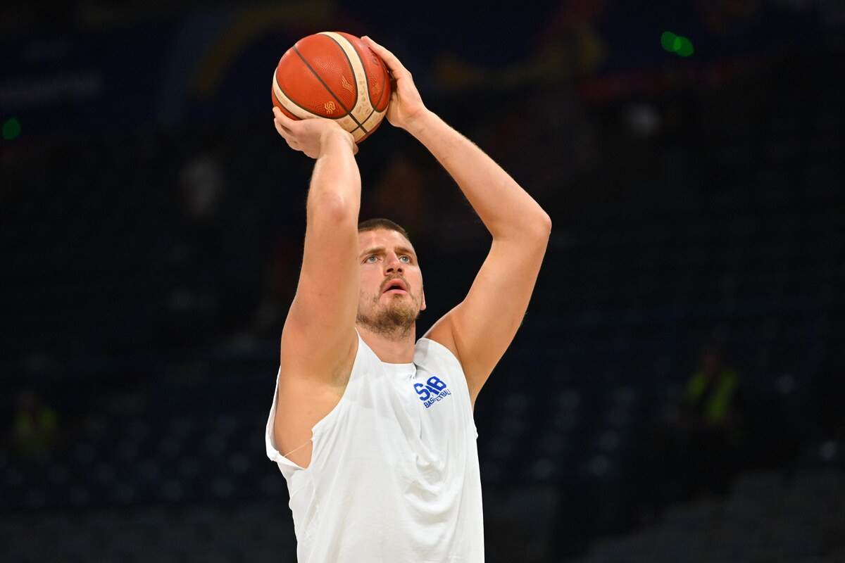 Zagrevanje reprezentacije Srbije pred utakmicu protiv Slovenije (3).JPG