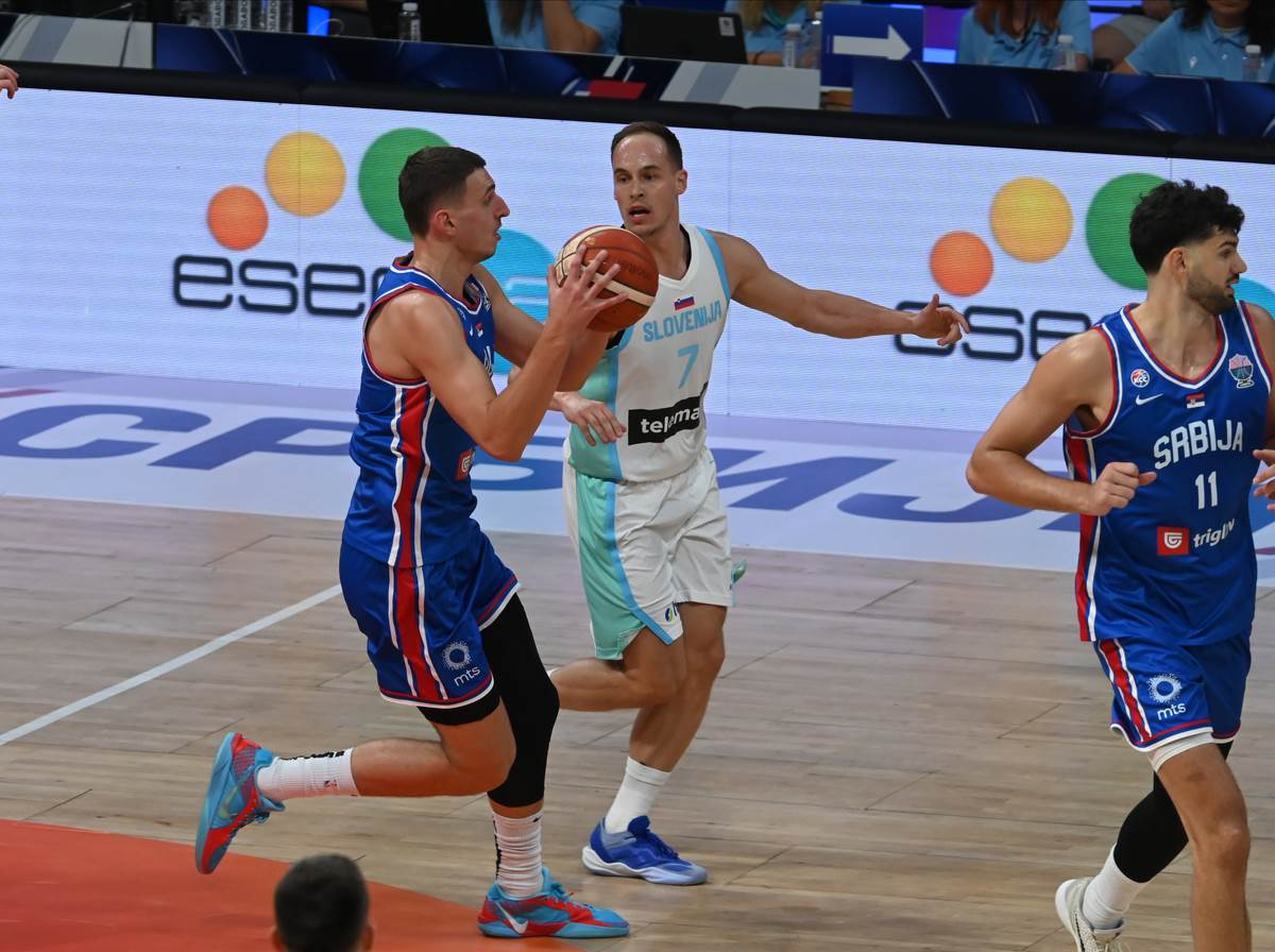 Srbija-Slovenija (27).jpg