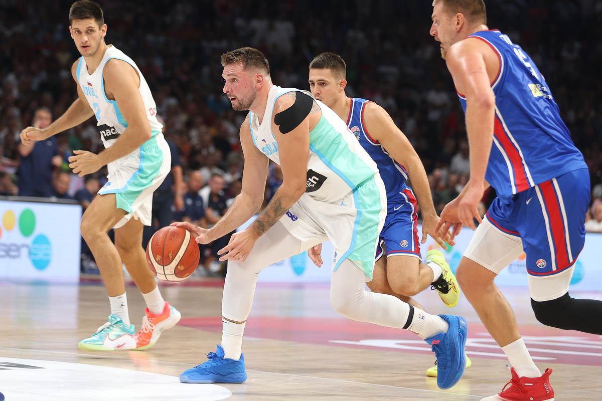 Srbija-Slovenija (2).JPG