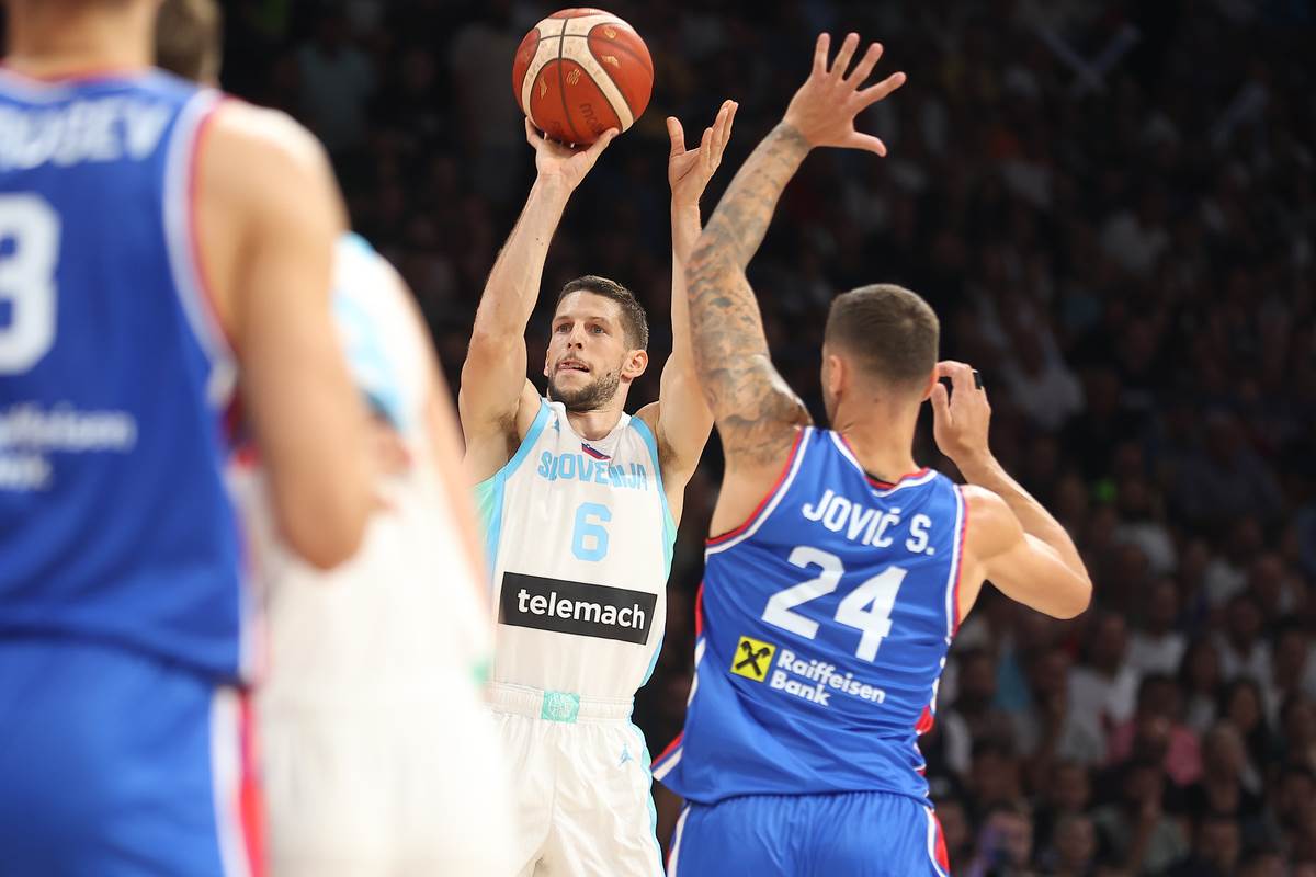 Srbija-Slovenija (3).JPG