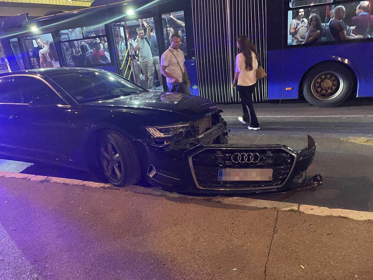 Sudar ispred Arene (3).jpg