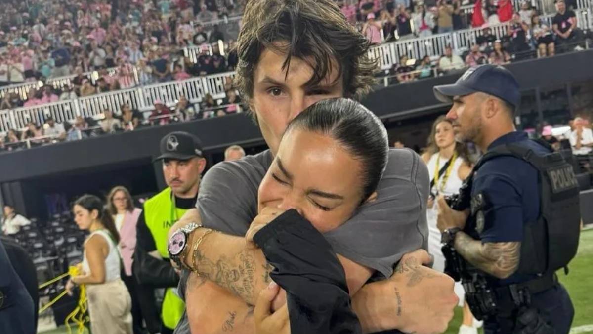 Kruz Bekam i Džeki Apostel