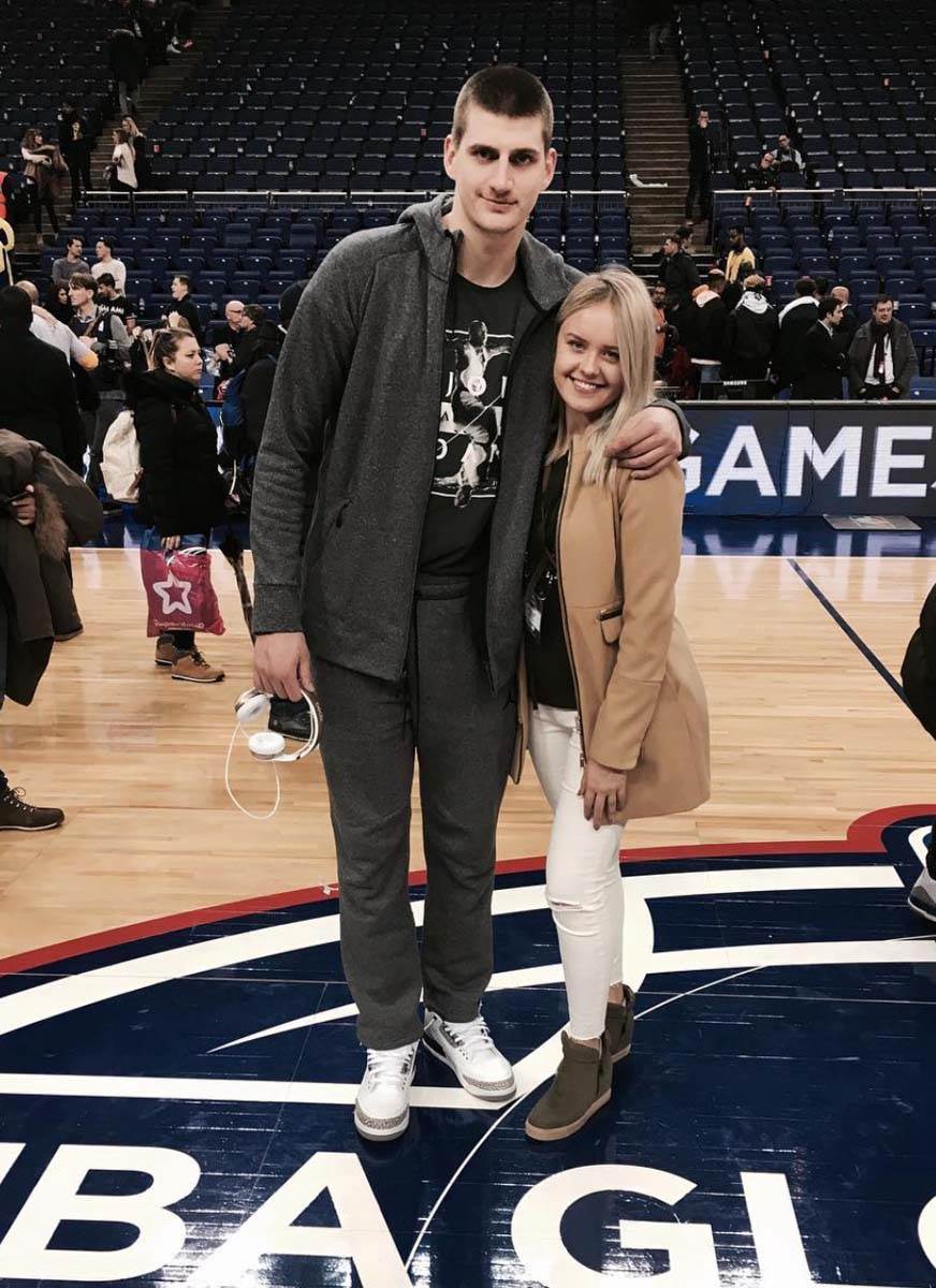 Devojke košarkaša 2.jpg