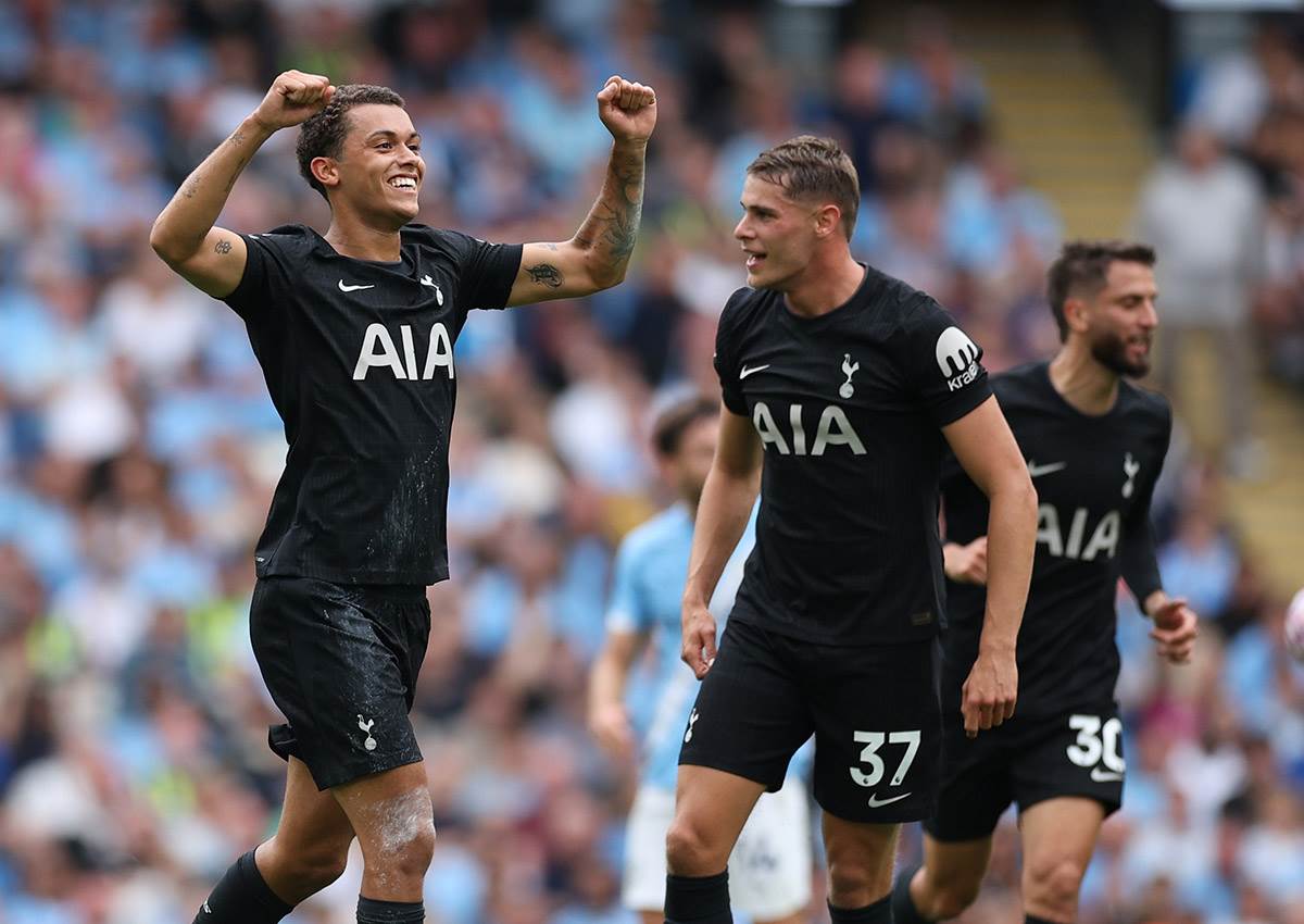 Manchester City v Tottenham (7).jpg