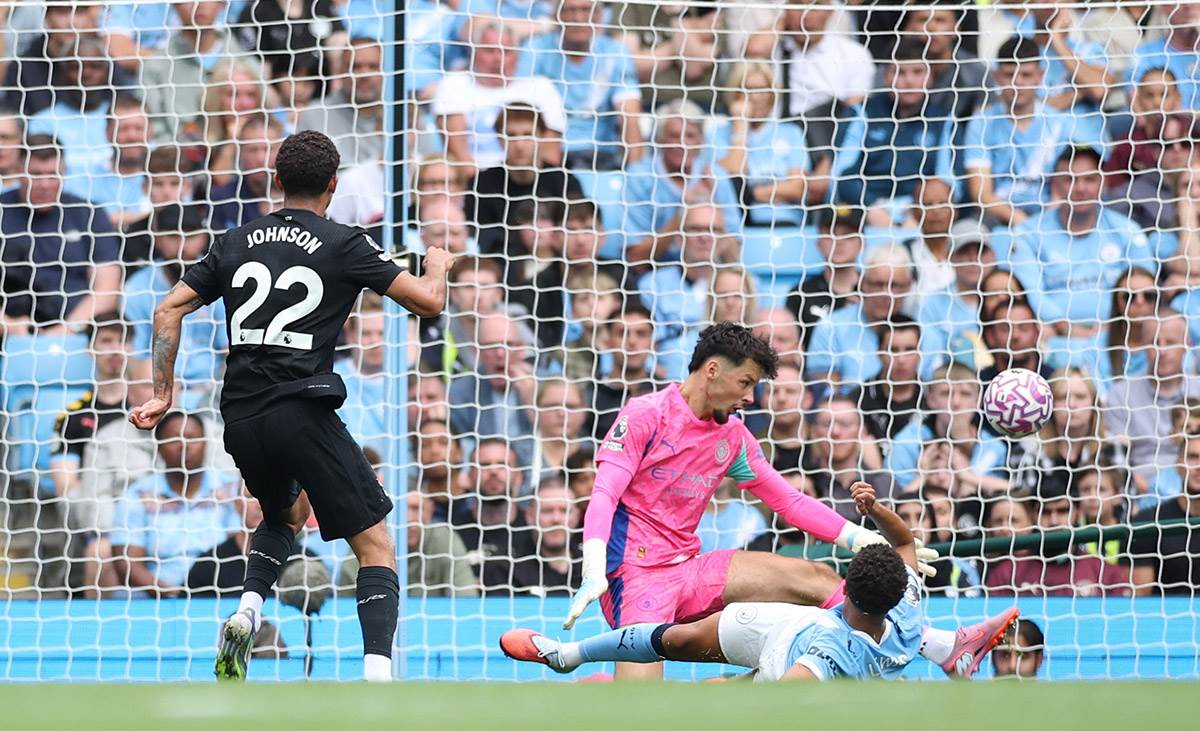 Manchester City v Tottenham (8).jpg