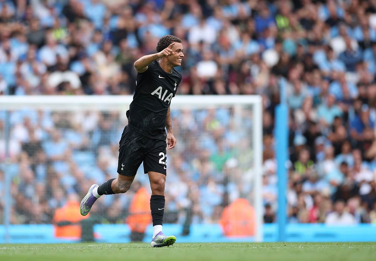 Manchester City v Tottenham (9).jpg