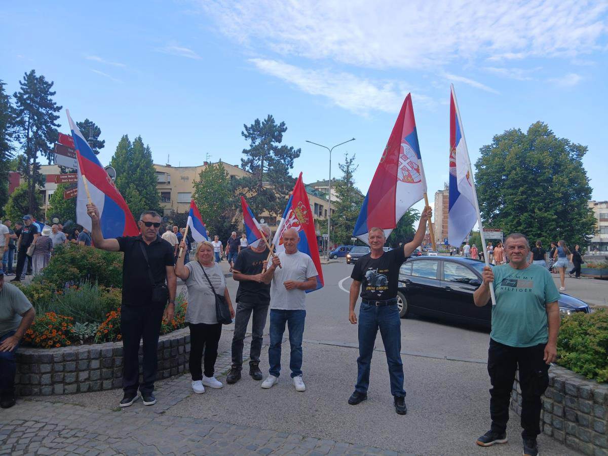 Građani protiv blokada u čak 75 gradova širom Srbije (6).jpg