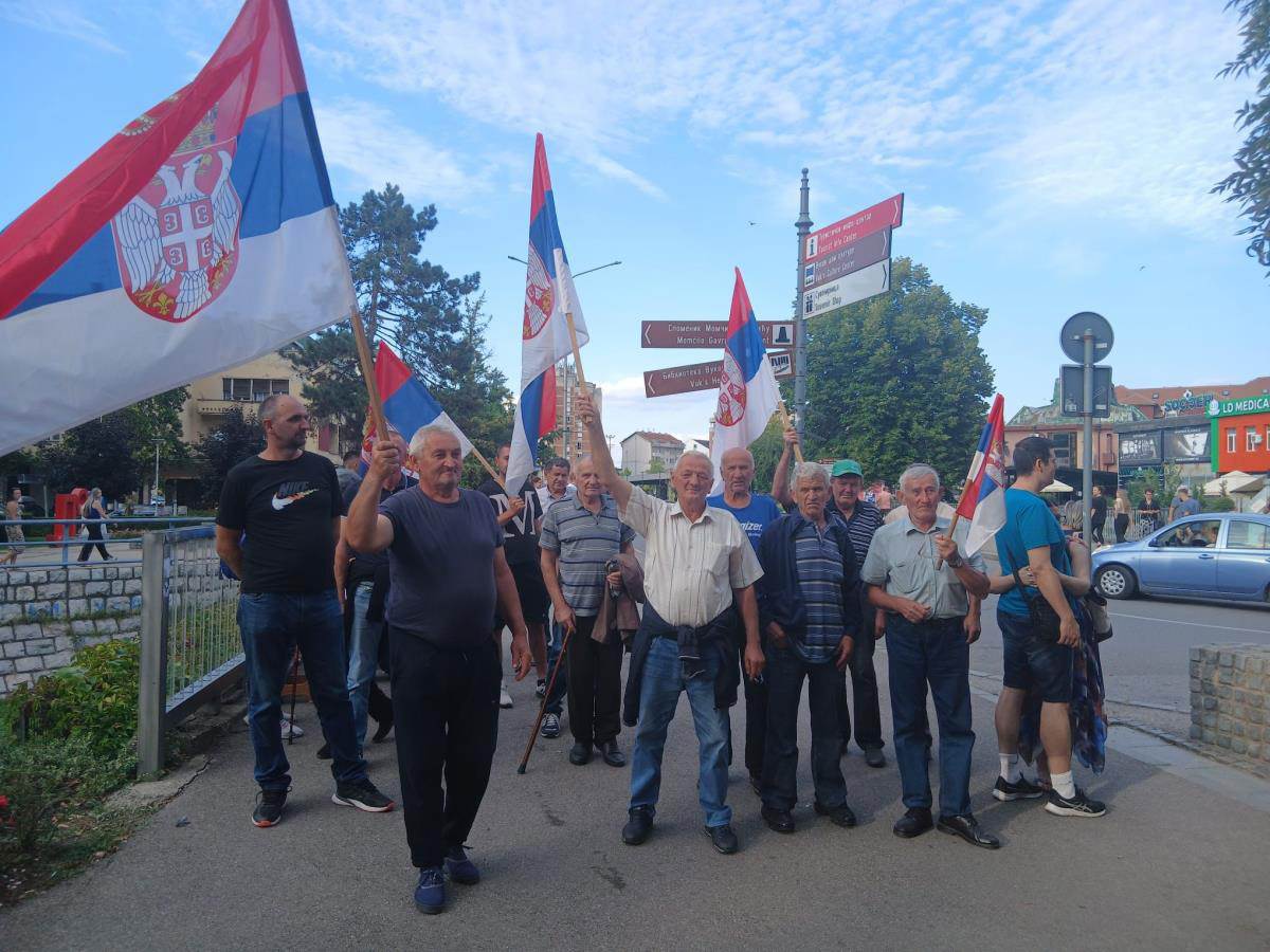 Građani protiv blokada u čak 75 gradova širom Srbije (8).jpg