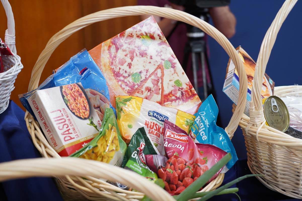 Aleksandar Vučić ekonomske mere 4.jpg