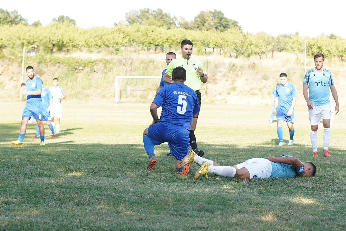 Zaklopaca vs Rad (5).jpg