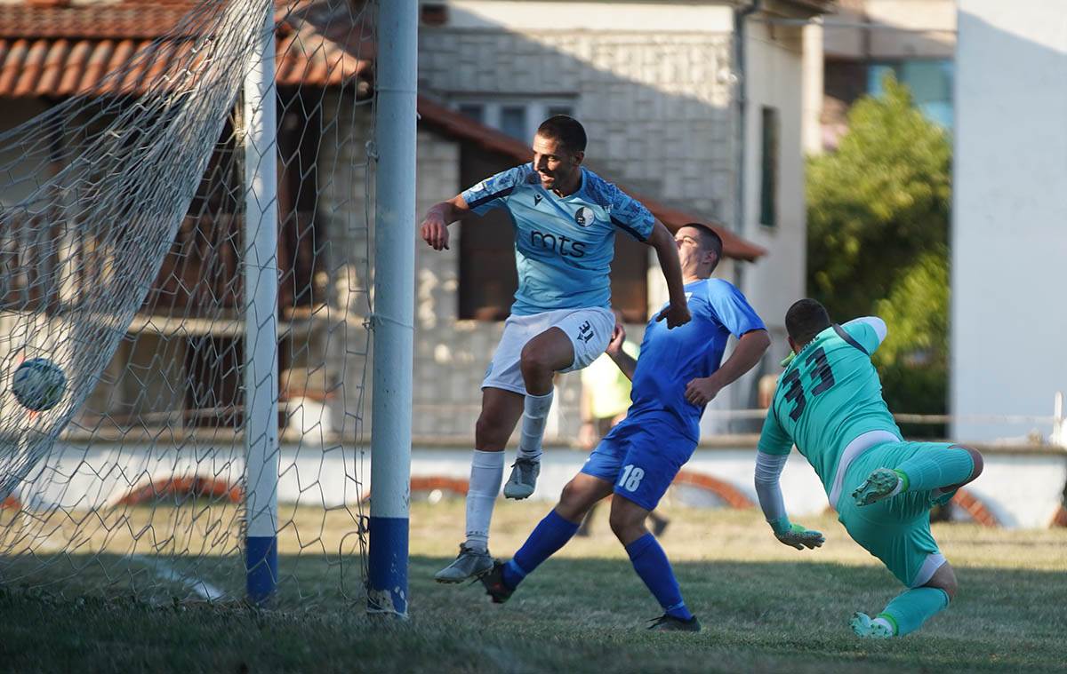 Zaklopaca vs Rad (19).jpg