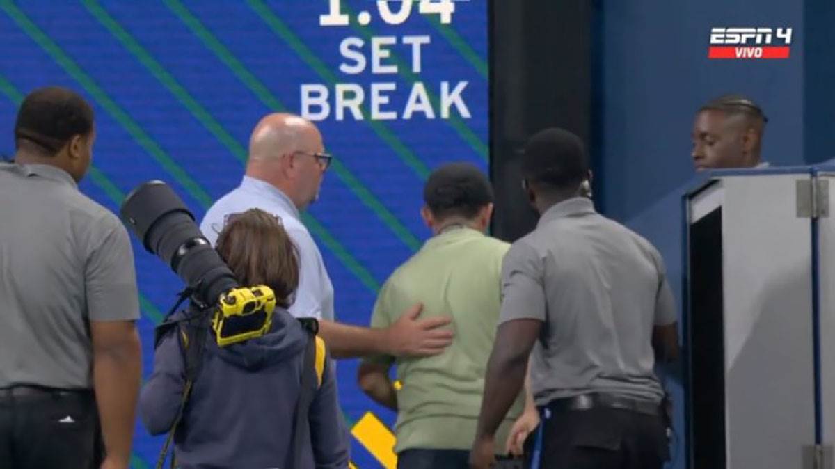 Medvedev svađa (3).jpg