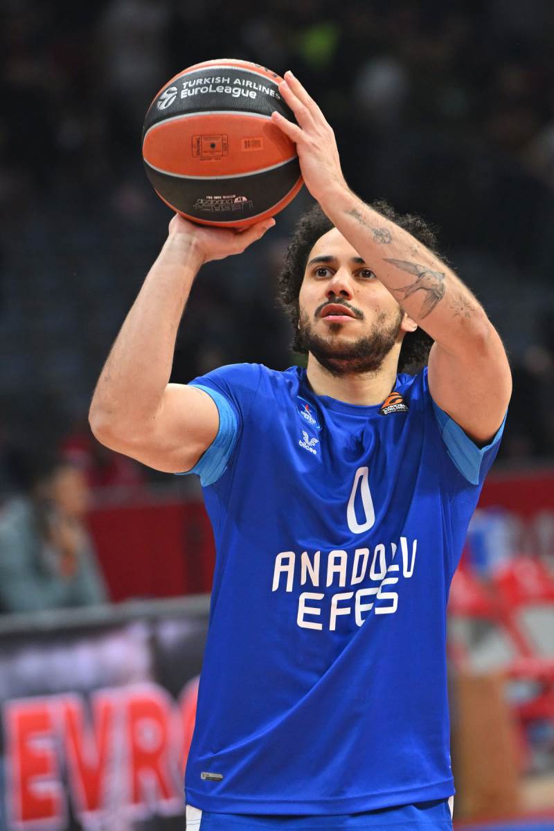 Šejn Larkin (11).jpg