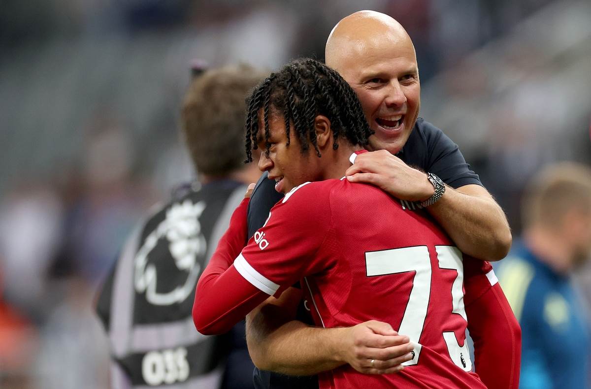 Rio Ngumoa i Arne Slot slave pobedu Liverpula protiv Njukasla