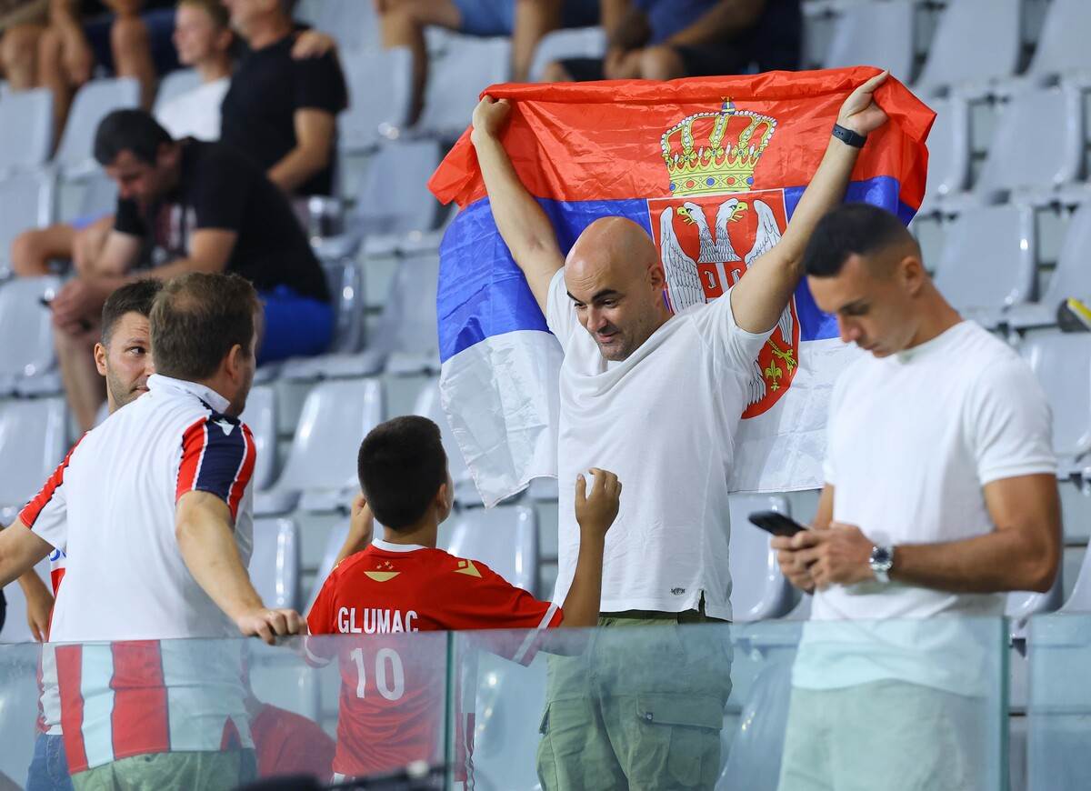 Pafos - Crvena zvezda (8).jpg