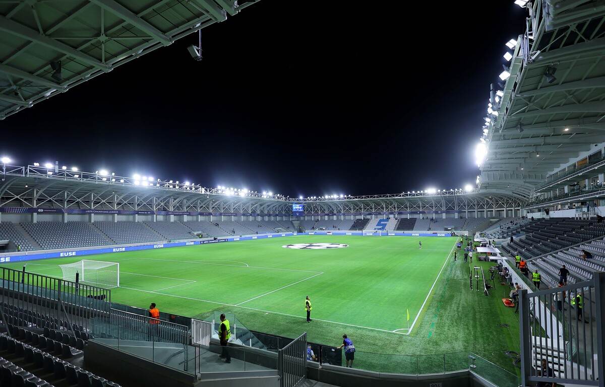 Pafos - Crvena zvezda  (12).jpg