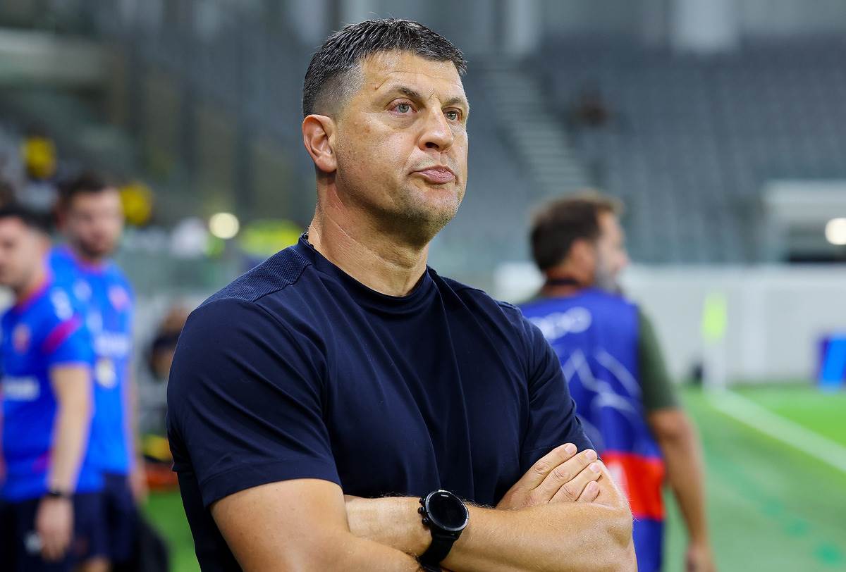 Pafos - Crvena zvezda  (14).jpg