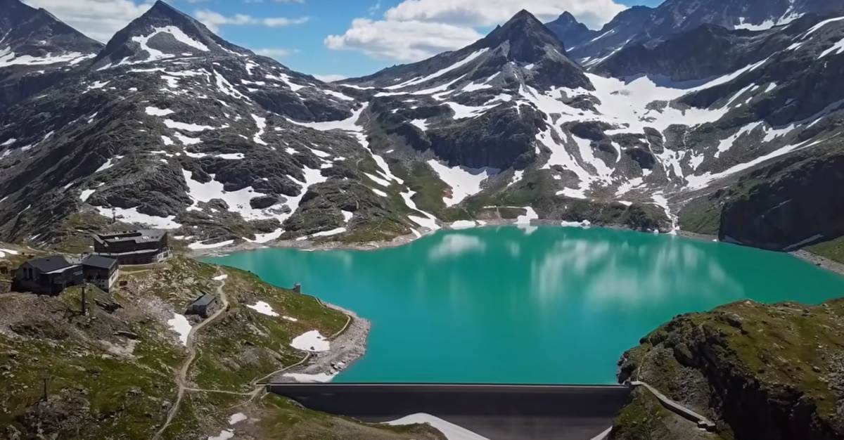 Screenshot 2025-08-27 102505.png