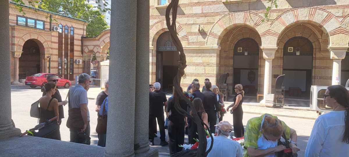 Sahrana oca Gordana Kičića (4).jpg