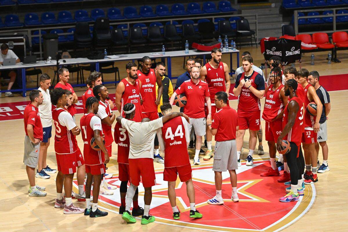 početak priprema KK Crvena zvezda 12.jpg