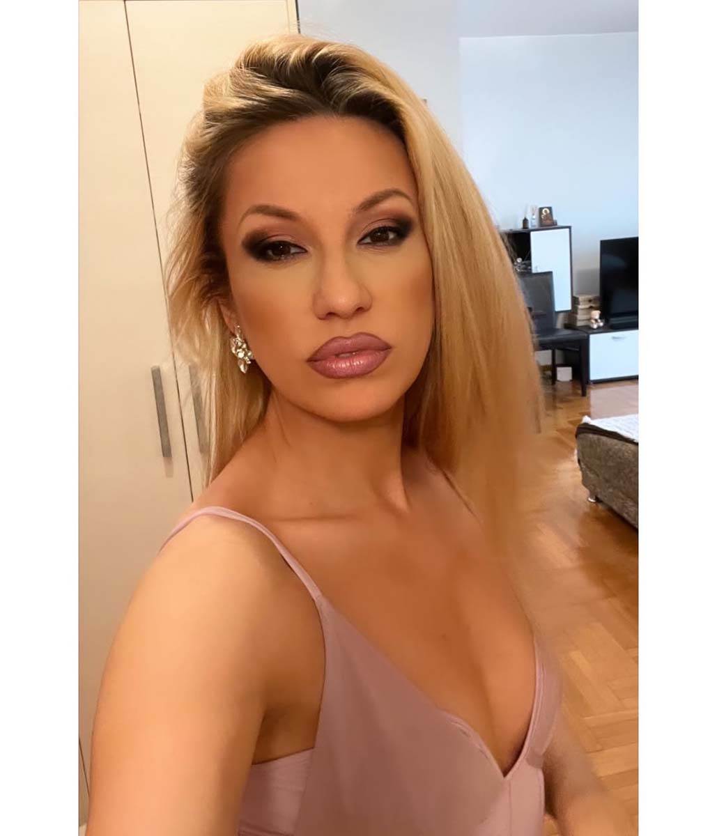 Rada Manojlović stan 1.jpg