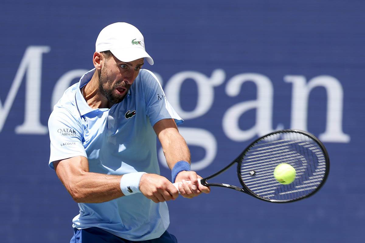 Novak Đoković - Zakarija Svajda (24).jpg