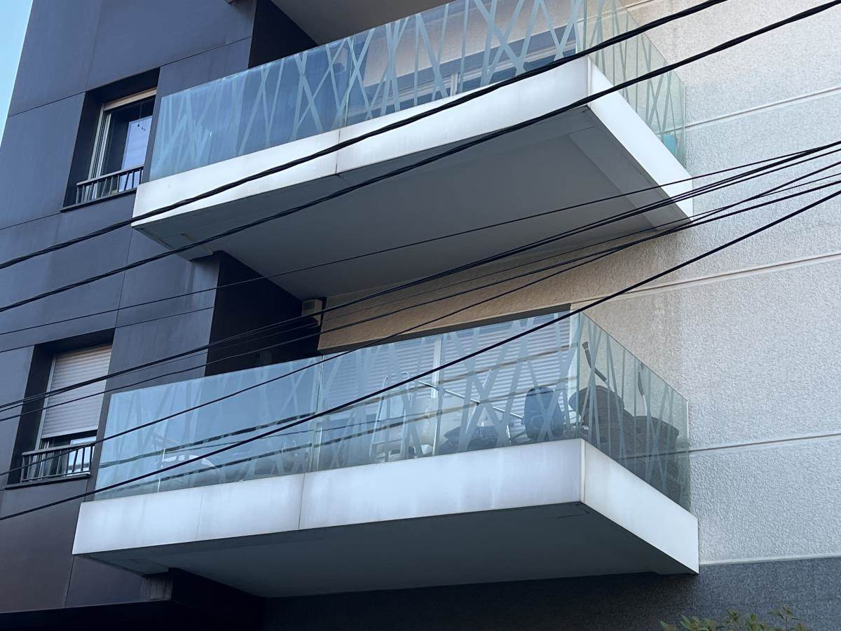 Zgrada i haos na terasi Ane Nikolić 2.jpeg