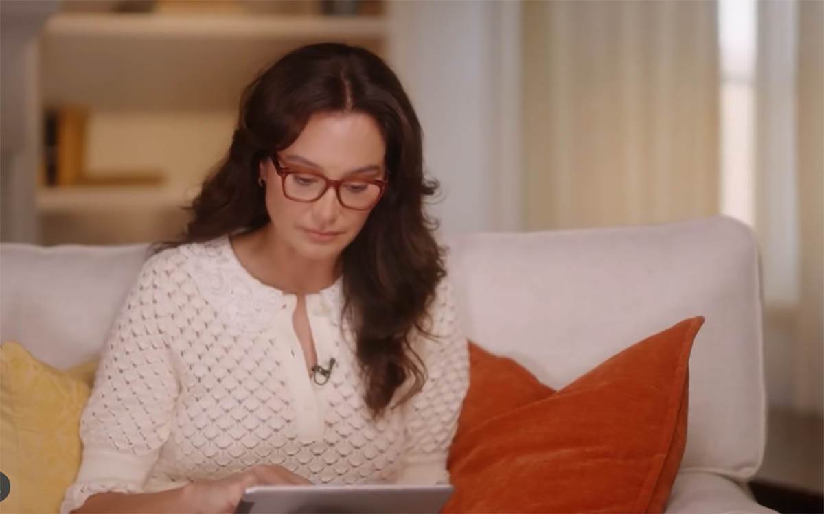 Brus Vilis supruga Ema Heming Vilis ćerke (11).jpg