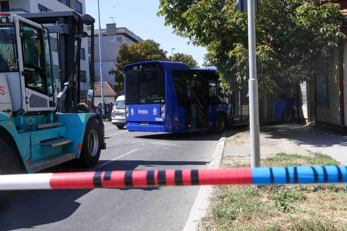 nesreća u Zemunu (7).jpg