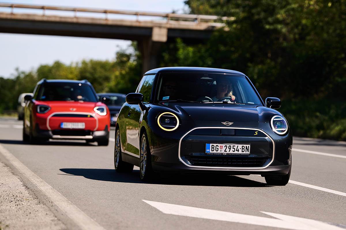 BMW MINI Event Vinarija EDEN  (11).jpg