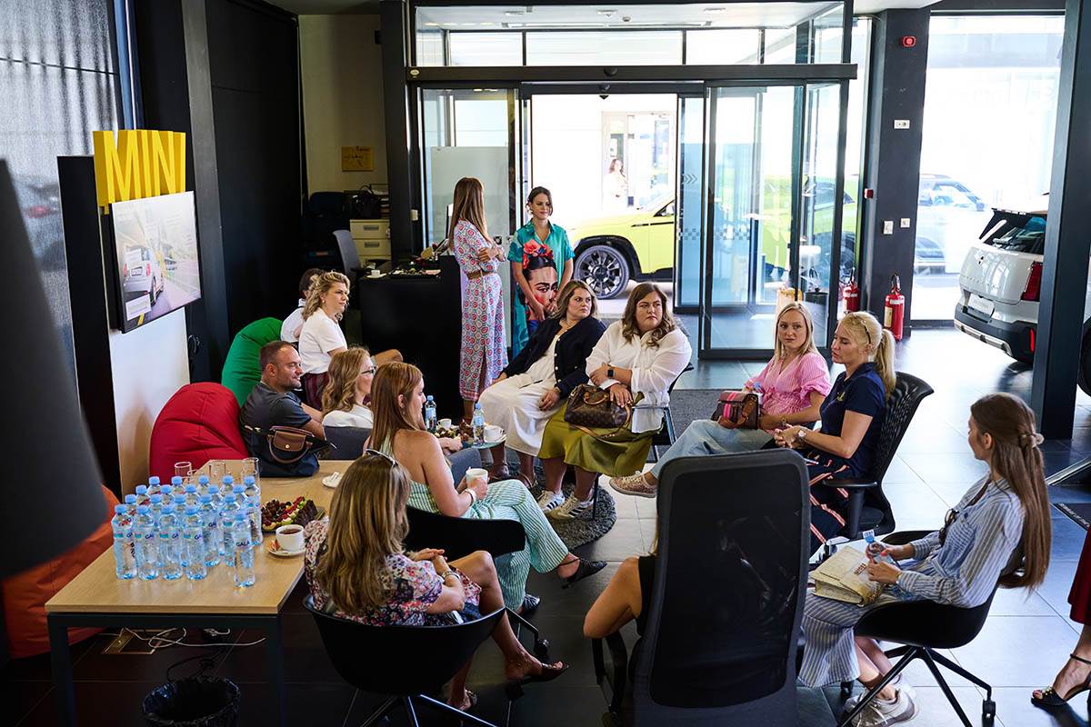 BMW MINI Event Vinarija EDEN  (16).jpg