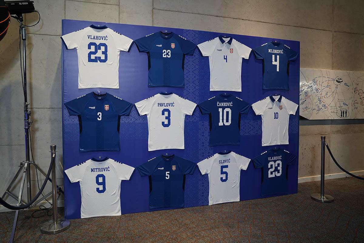 Promocija novih dresova FSS (5).jpg