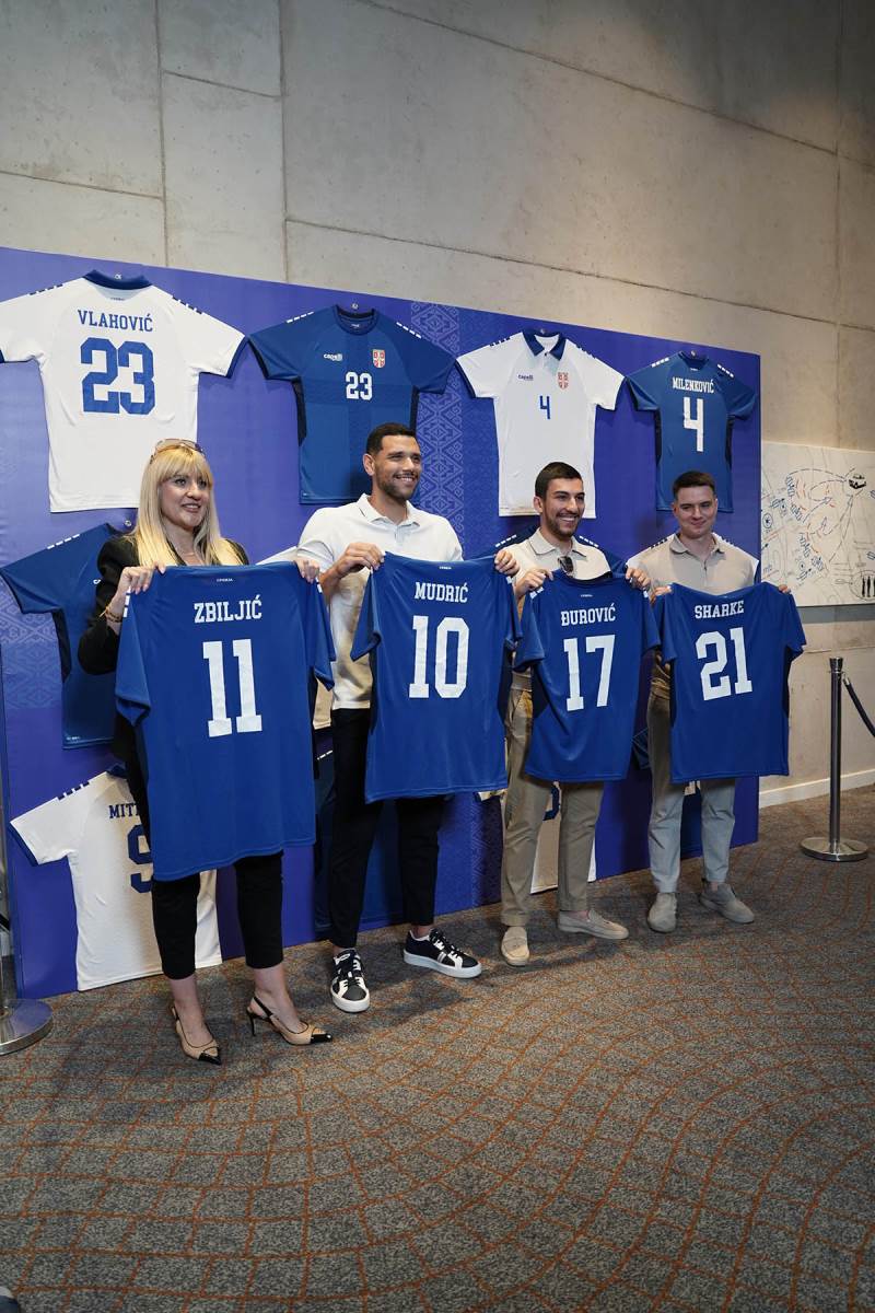 Promocija novih dresova FSS (1).jpg