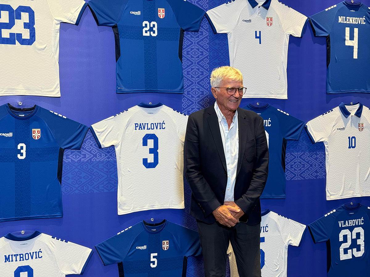 Promocija novih dresova FSS (4).jpg