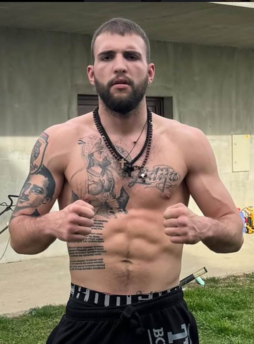 Veljko Ražnatović  (6).jpg