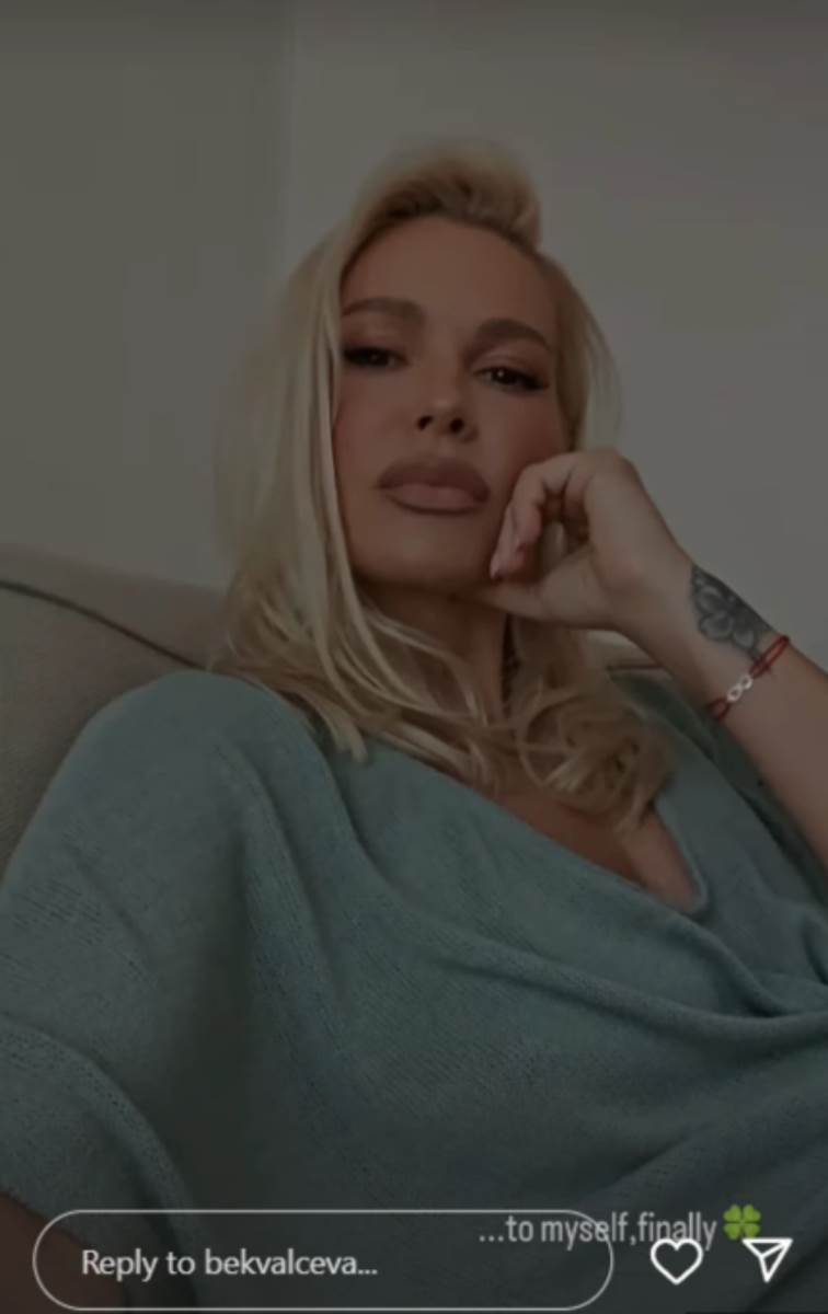 Nataša Bekvalac kupila sebi prsten