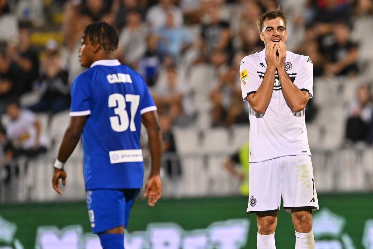 Partizan - Radnik Surdulica  (17).JPG