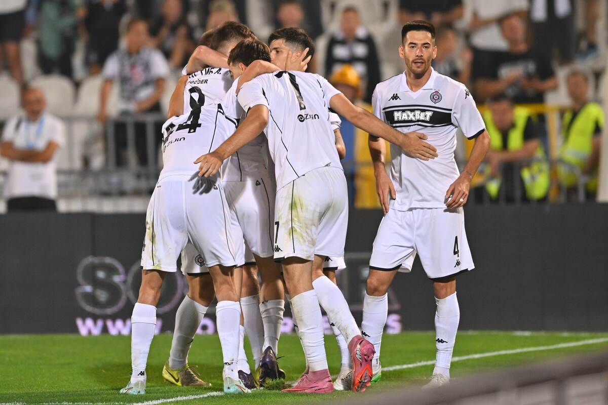 Partizan - Radnik Surdulica  (29).JPG