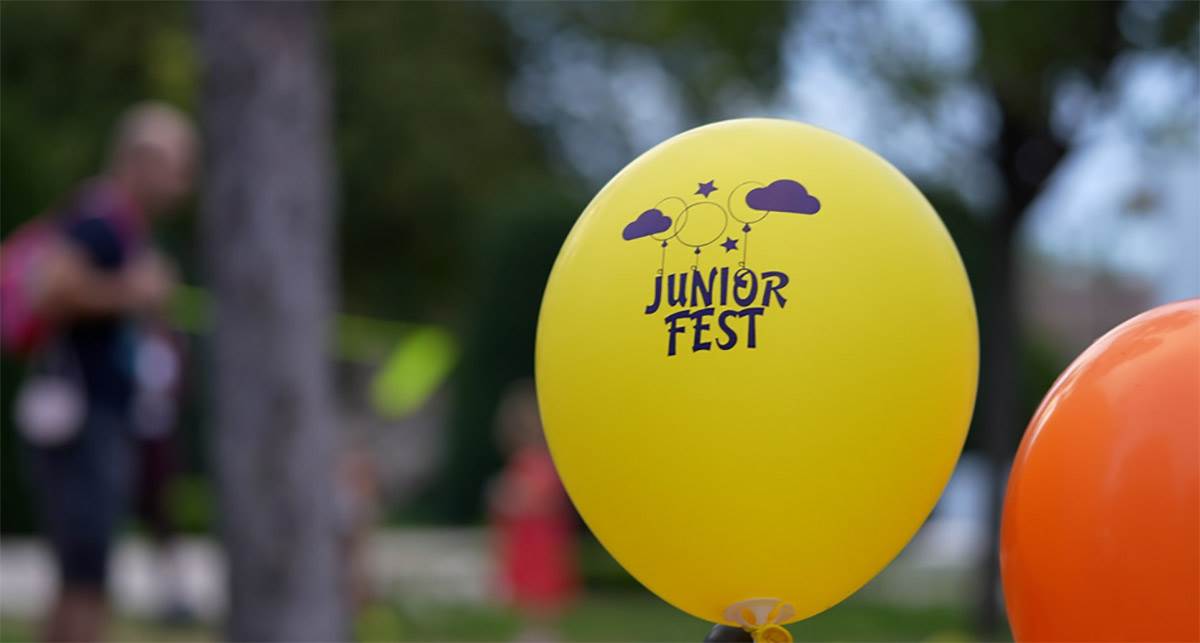 Screenshot_4 copy.jpg