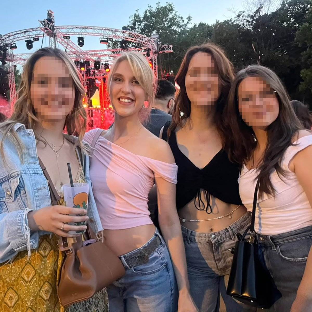 Lenka Petrović, ćerka Olge Odanović i Dragana Petrovića Peleta