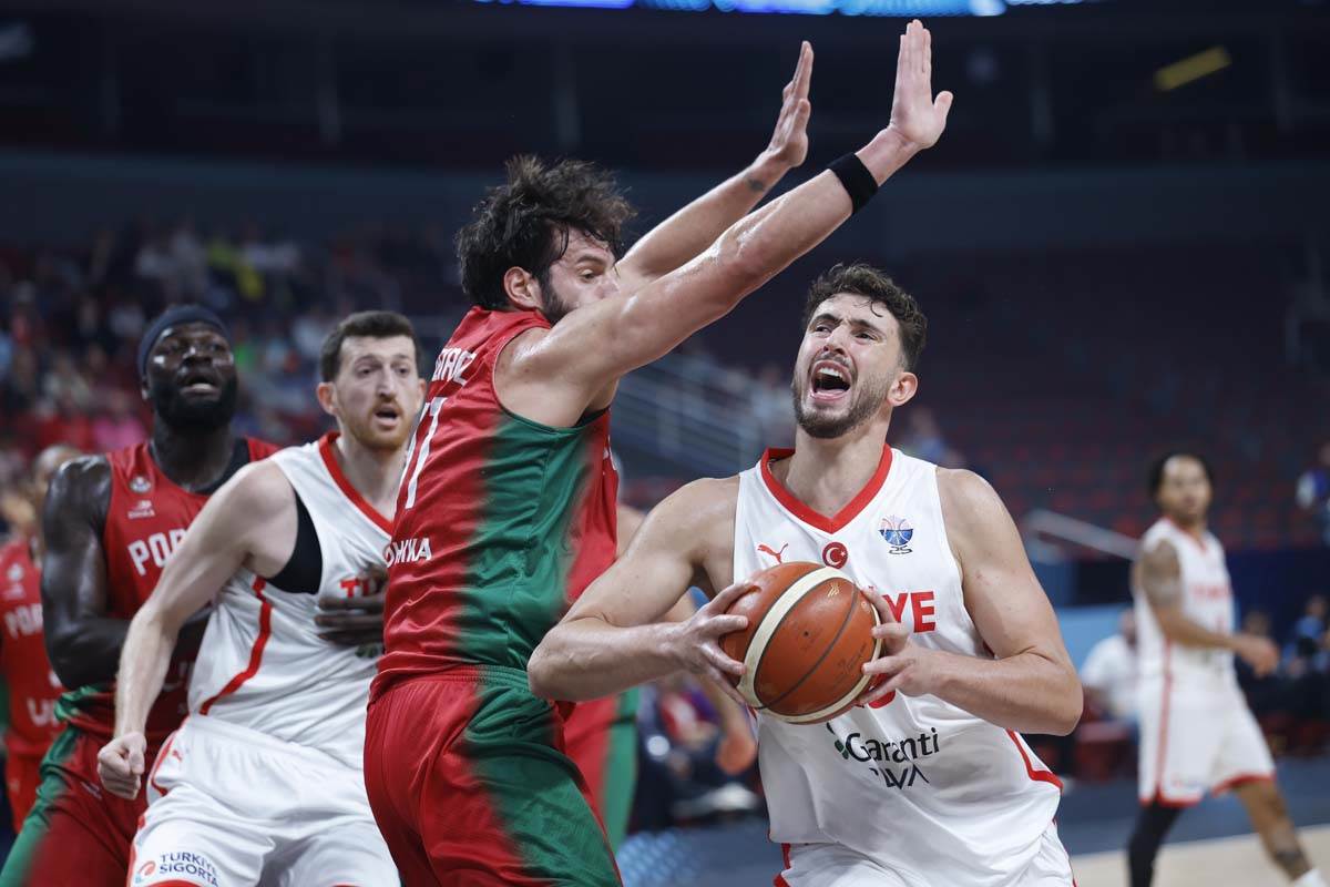 Alperen Šengun 3.jpg