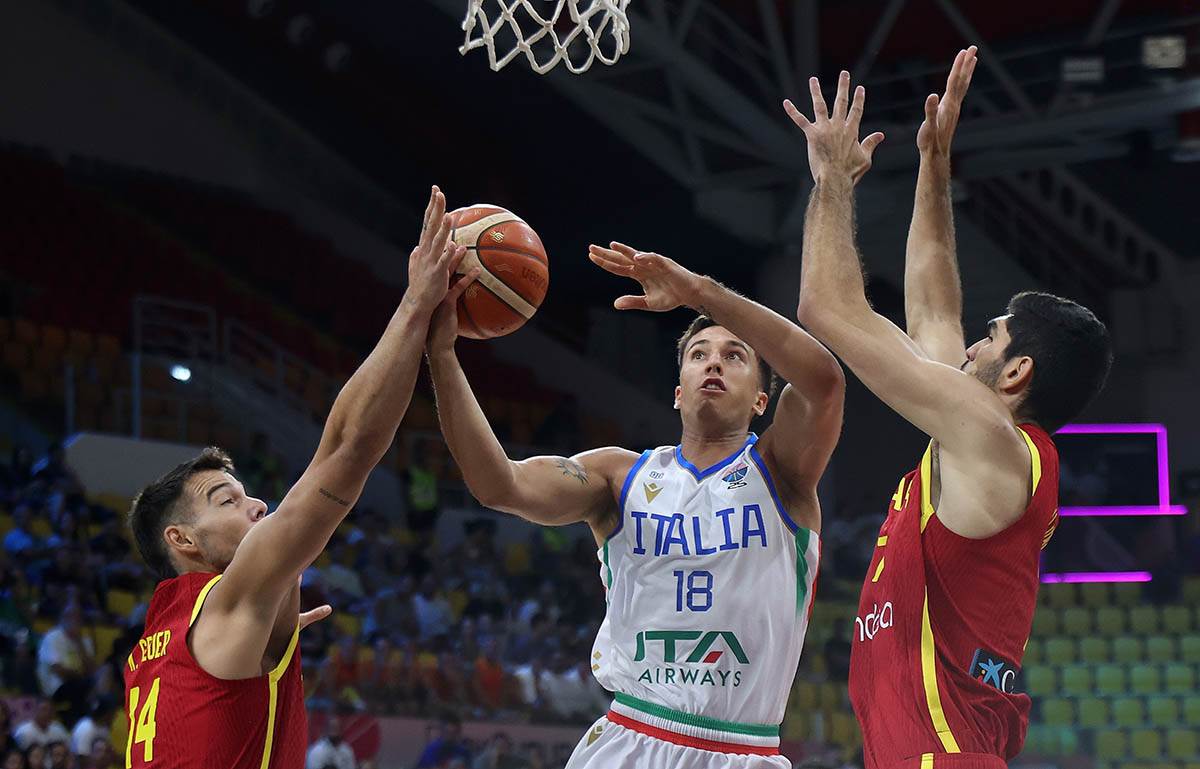 Italija Španija Eurobasket (12).jpg