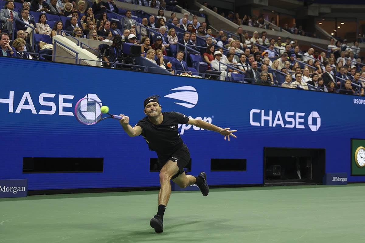 Novak Đoković Tejlor Fric (10).jpg