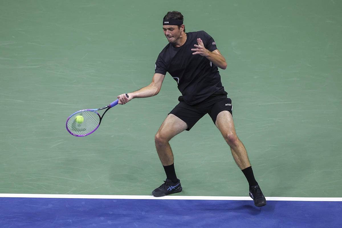 Novak Đoković Tejlor Fric (11).jpg